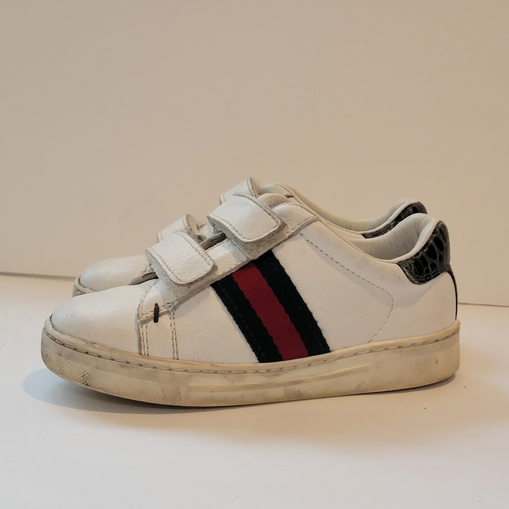 GUCCI KIDS WHITE SHOES size 23 kids 6 white slip on sneakers web coda